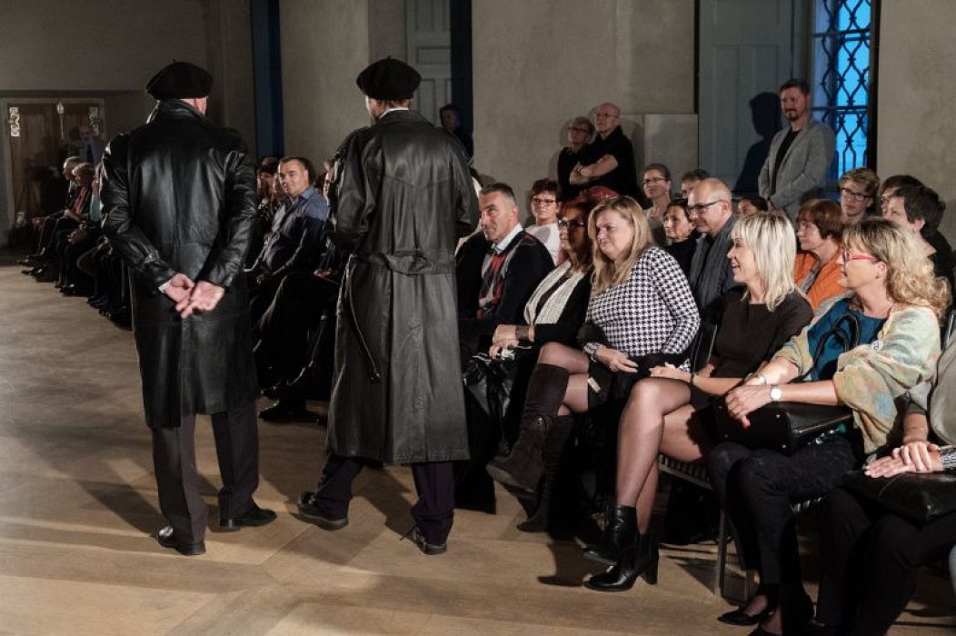 20181104194931-92a3b71a-me