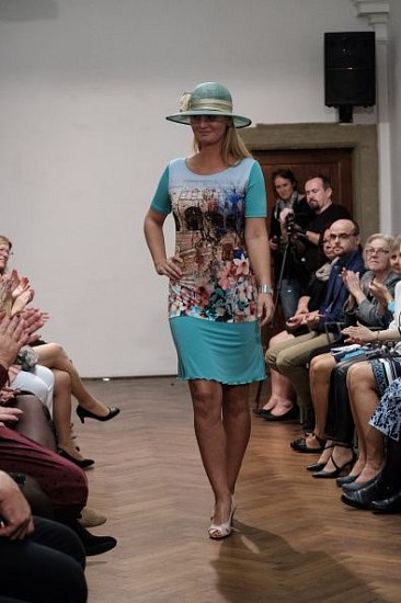 20181104162958-4dbb3fed-me