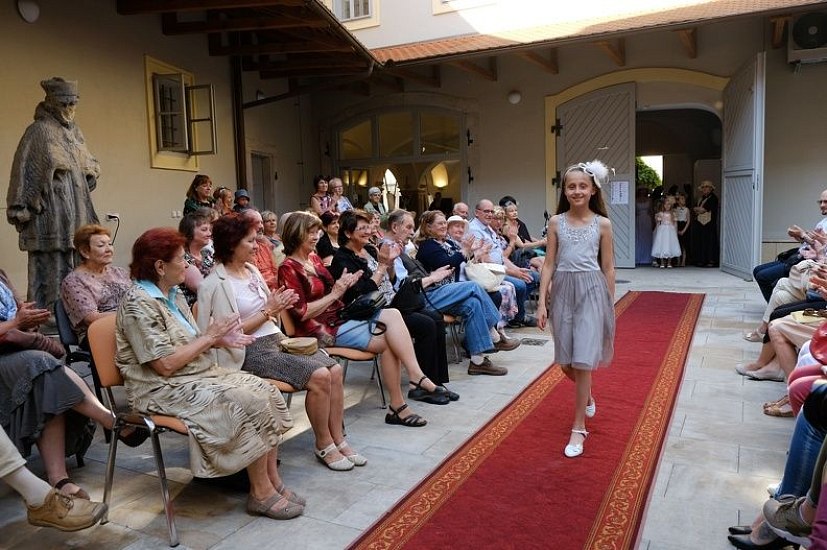 20170629231545-0d05f6de-me