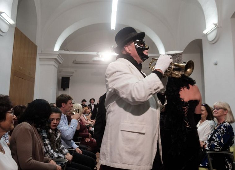 20181104162622-053c007b-me