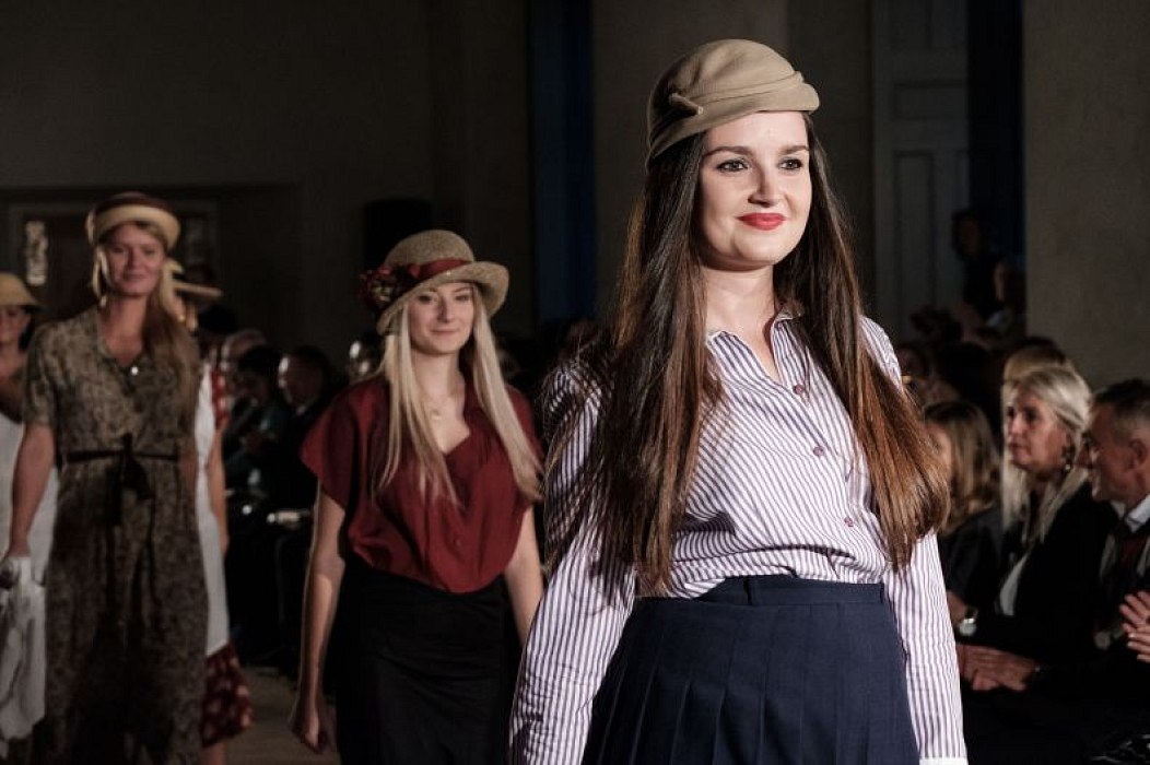 20181104194410-ce1ee1c0-me