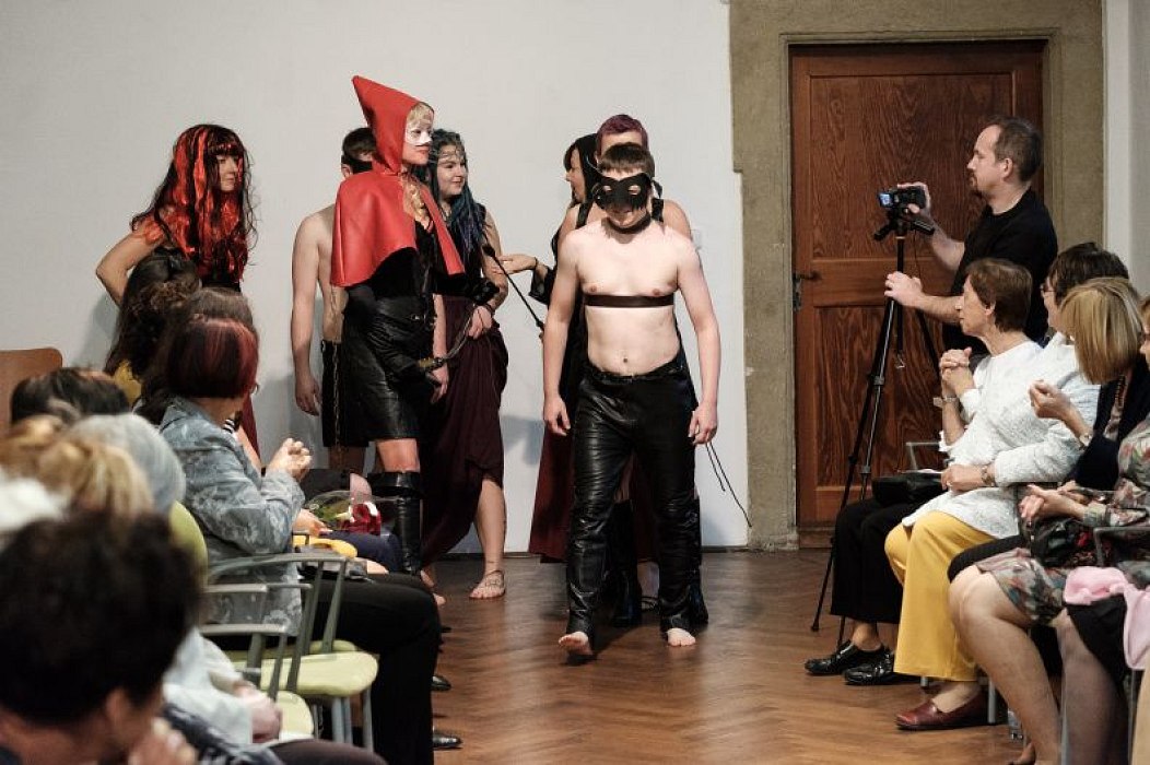 20181104183110-ef6239d1-me