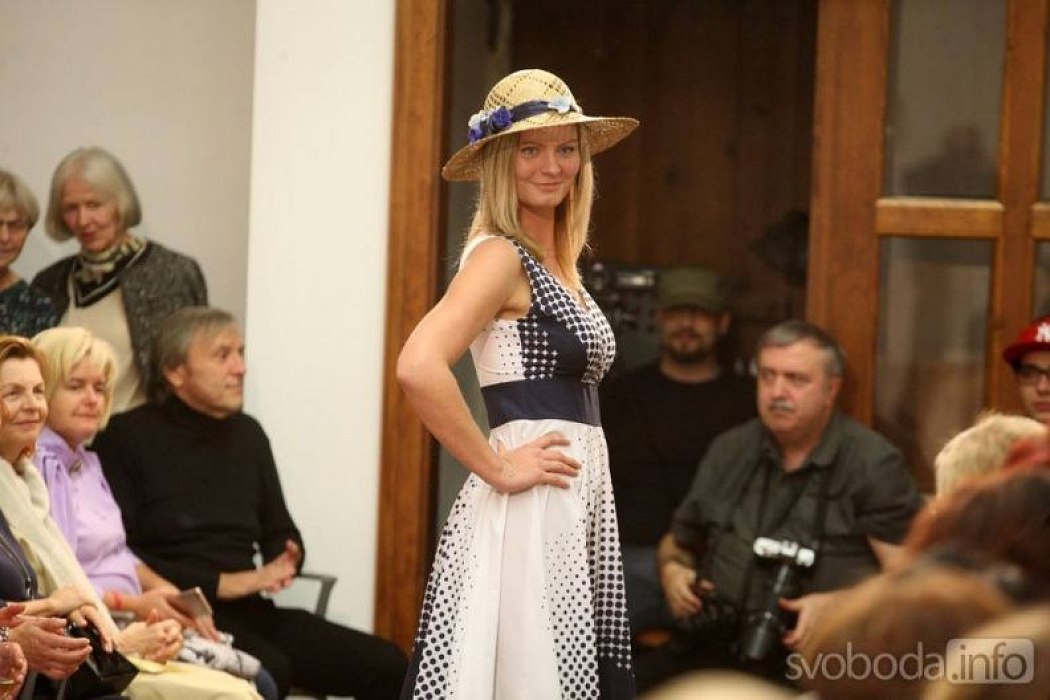 20191107230746-f26ad7f2-me