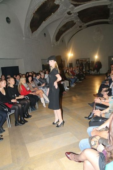 20181114193247-d3c95b75-me