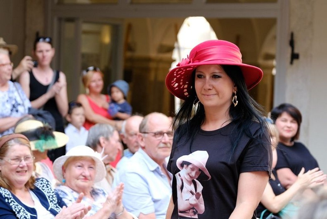 20170629215541-41b49d99-me