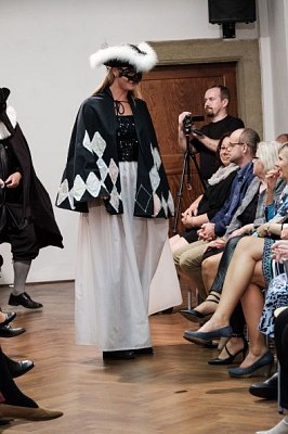 20181104170908-34fa6f2e-me