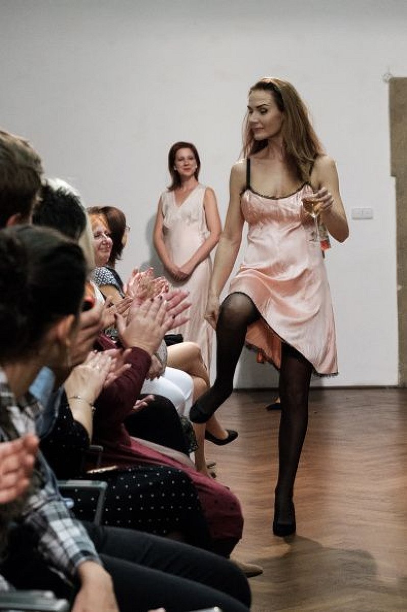 20181104163547-a2e98626-me