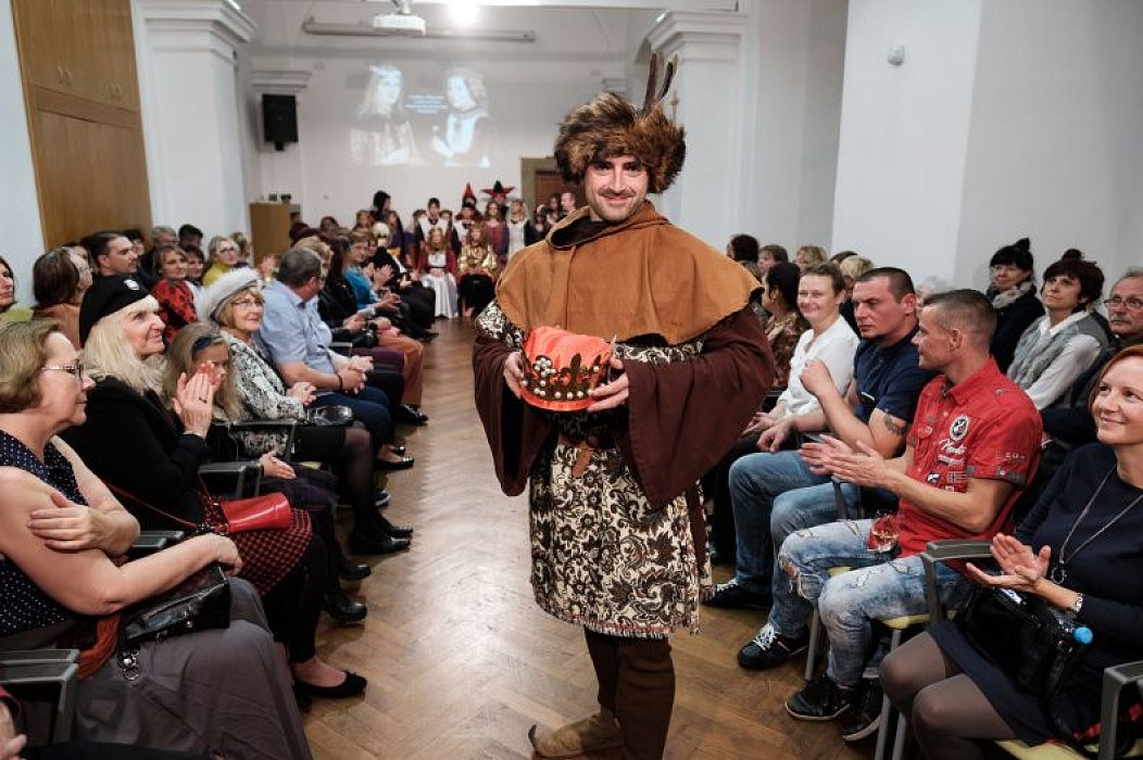 20191107214537-ca6df42a-me