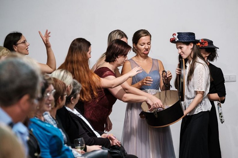 20191107220622-96314137-me