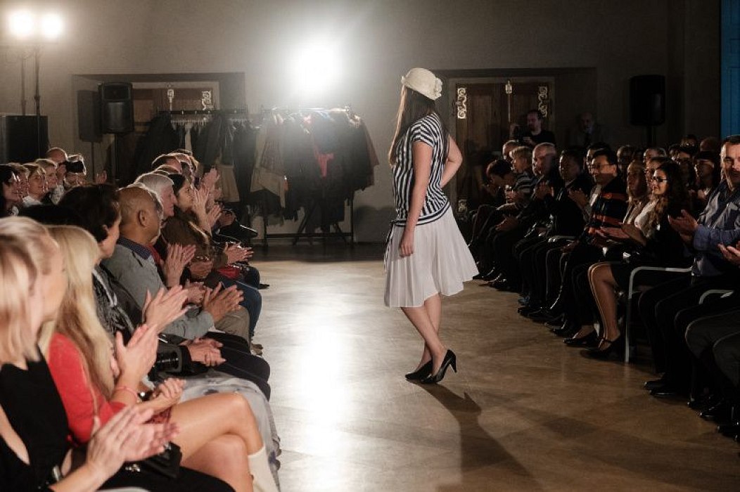 20181104193040-cfd63593-me