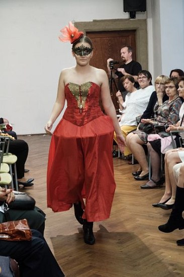 20181104184046-f907c9ca-me