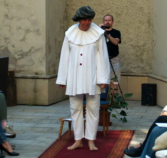 20170629232321-6cf88495-me