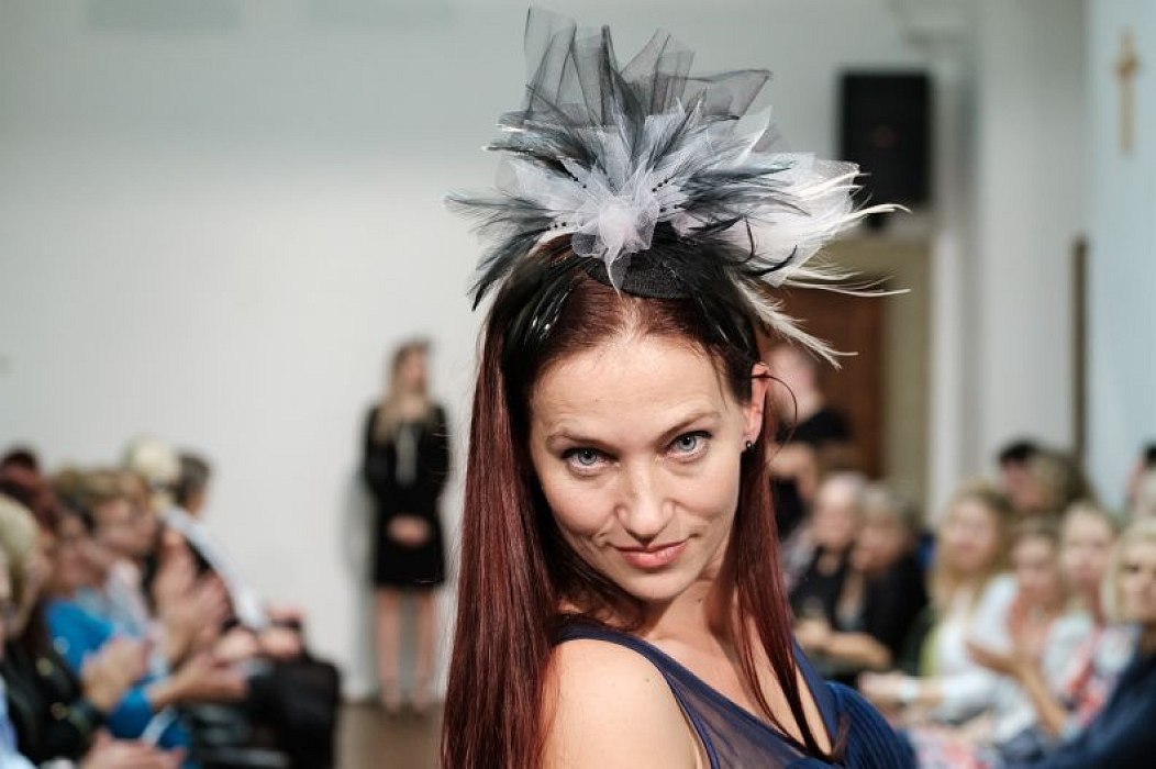 20191107220827-44b3bbad-me