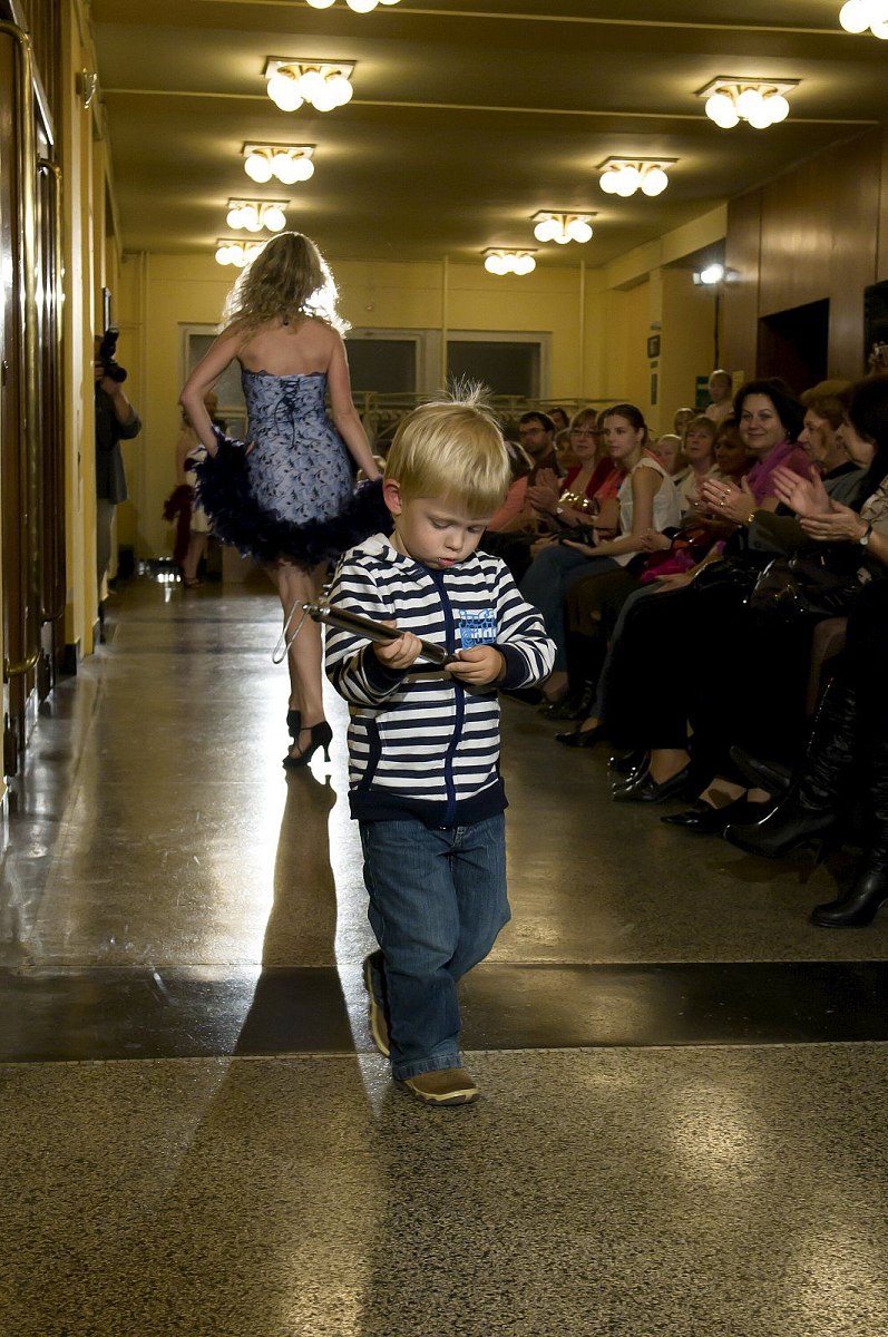 20101009-478-meluzina-m