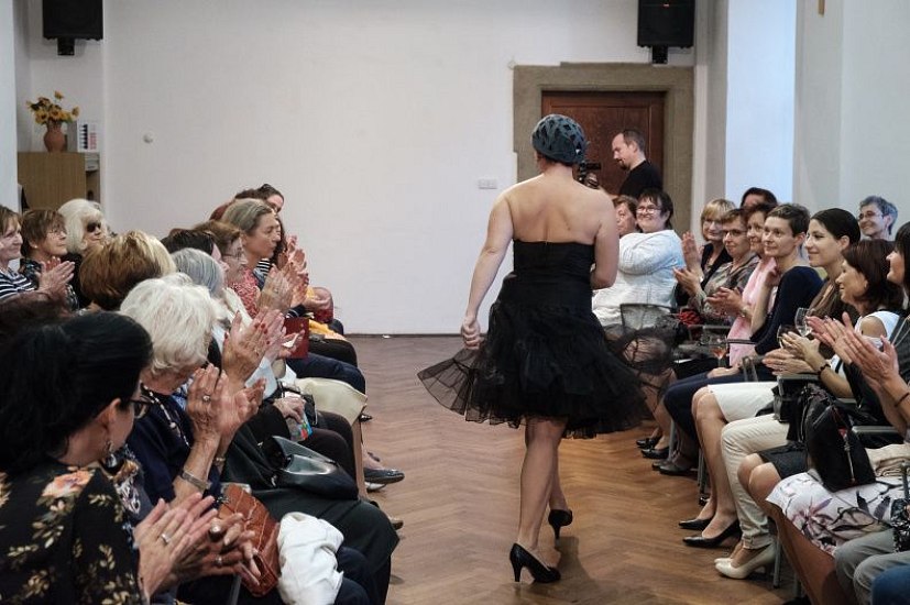 20181104180101-70c9ae70-me