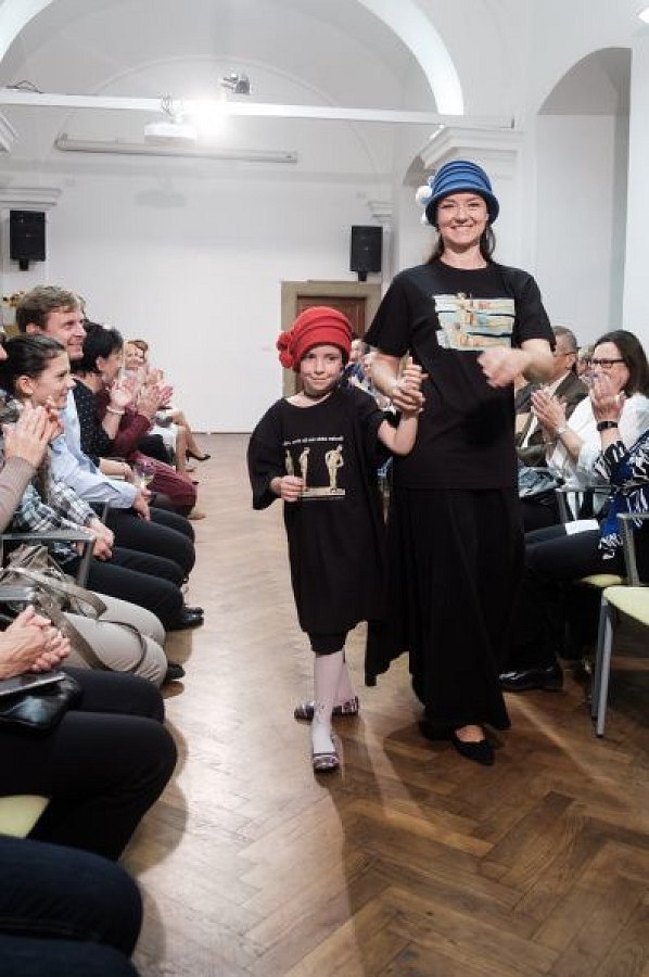 20181104162747-2fa2edb5-me