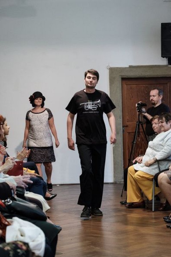 20181104174114-c84dd99b-me