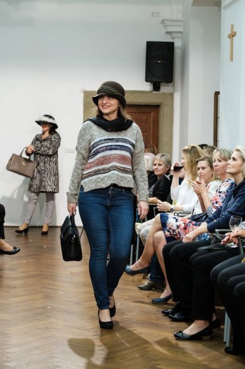 20191107215628-705cd532-me