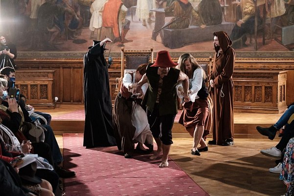 20201007005636-d2a3bac1-la