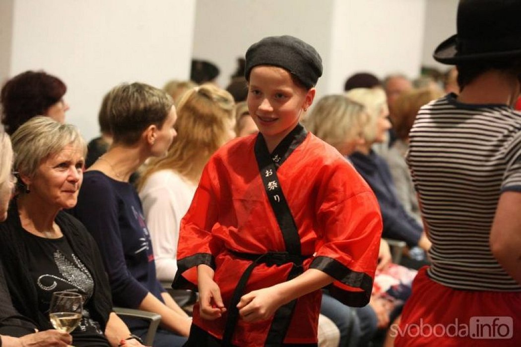 20191107230655-218bd9fe-me