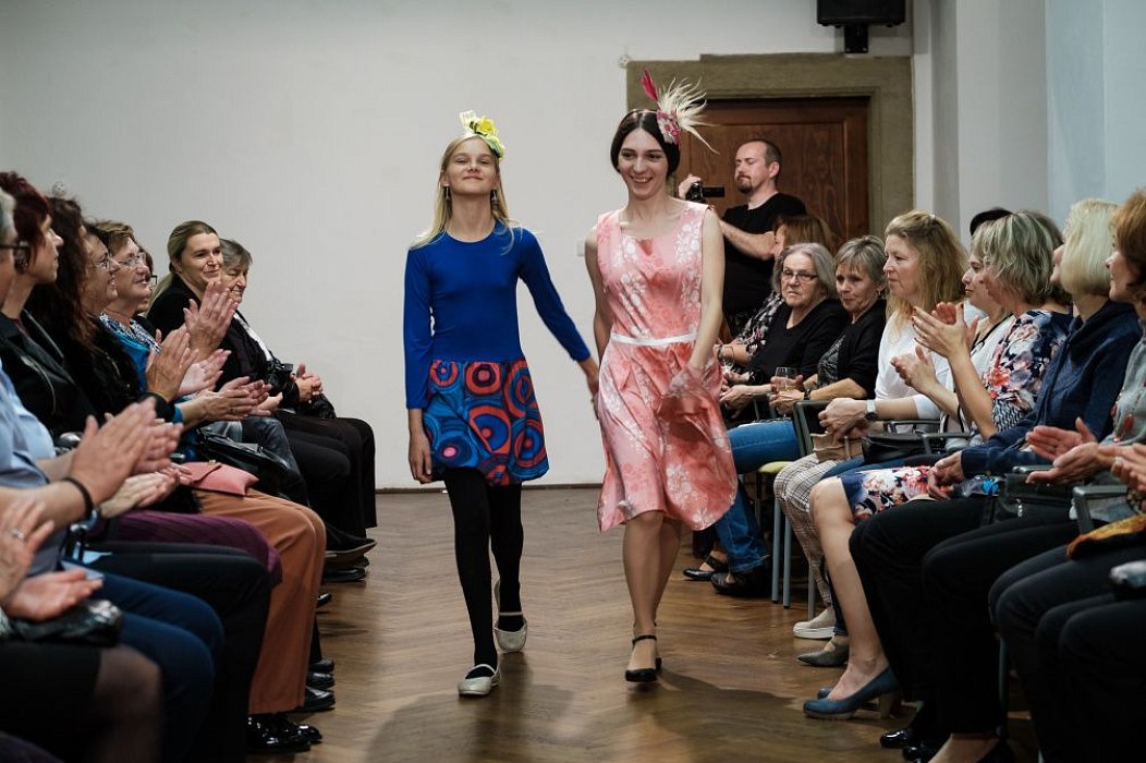 20191107211726-de5457cf-la