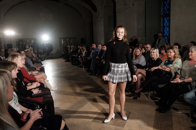 20181104195618-f242361a-me