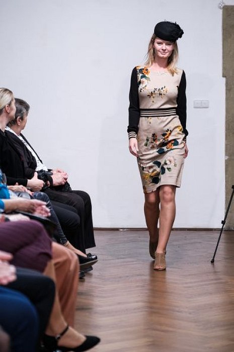 20191107213620-27f6974b-me