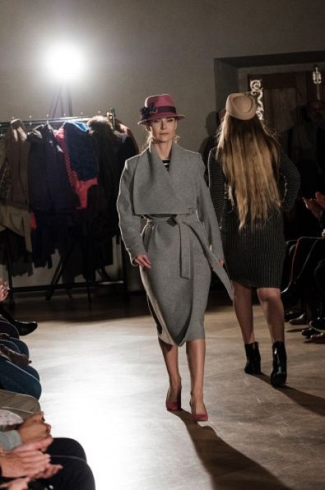 20181104200258-52178492-me