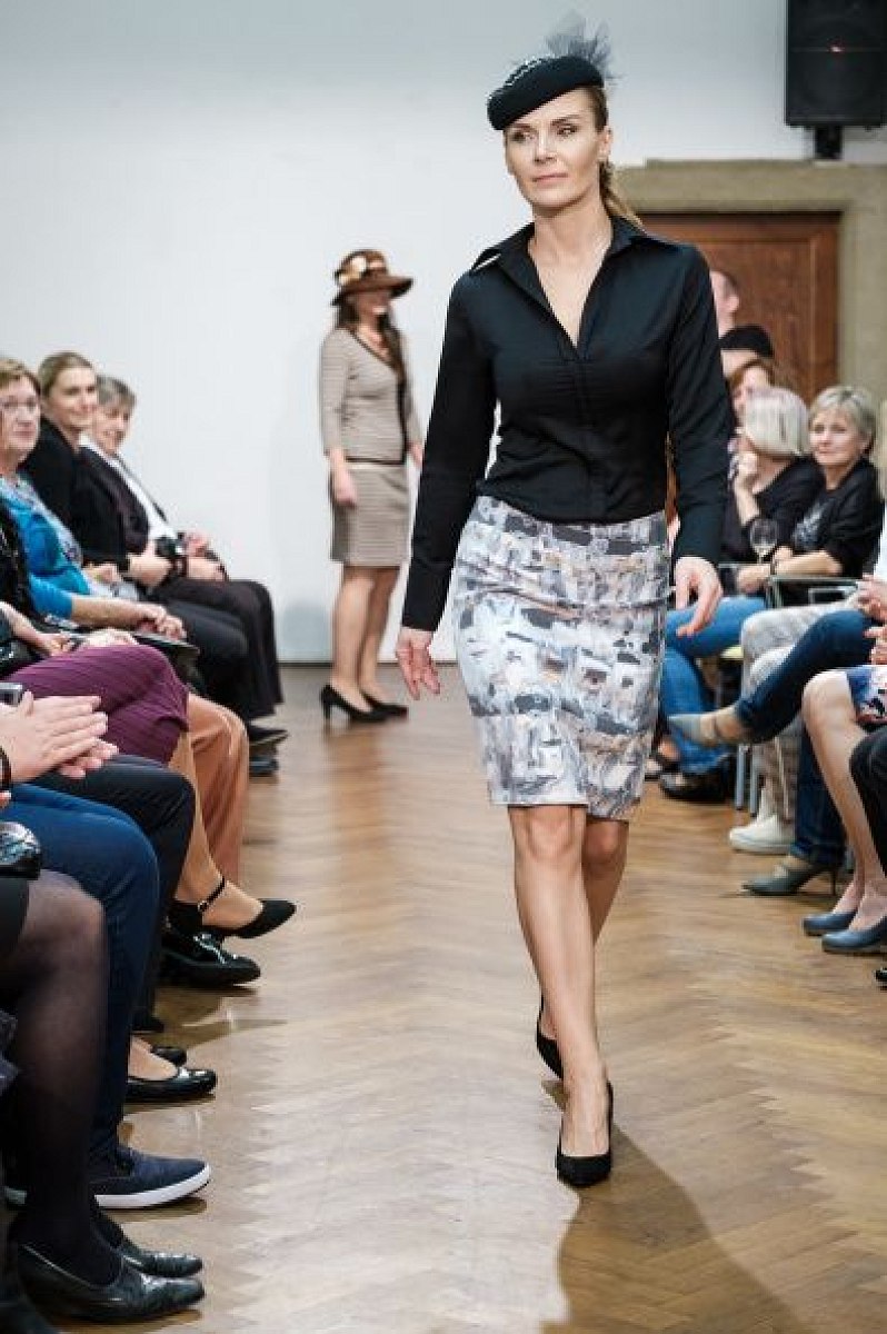 20191107213520-8ce6358c-me