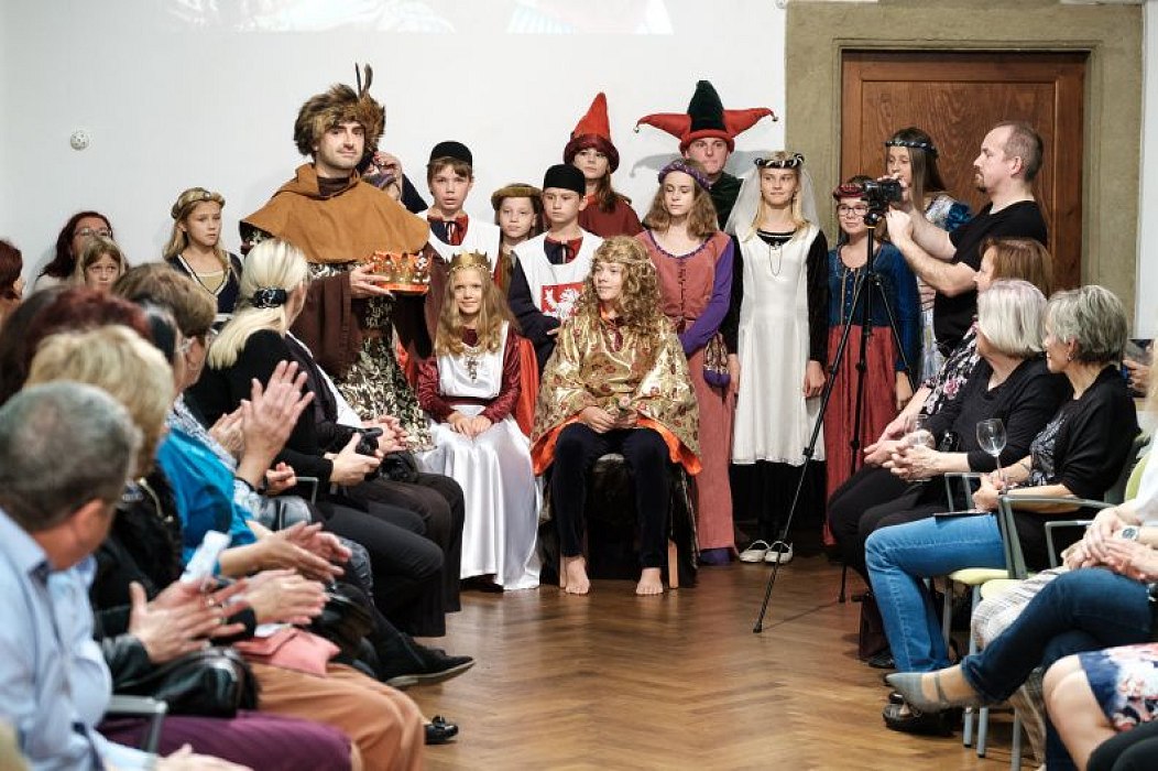 20191107214516-8ac31ea7-me