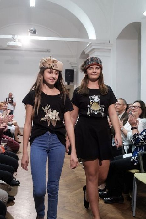 20181104162713-7adad1a2-me