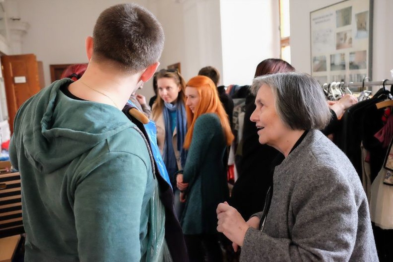 20170401163651-5594cc64-me