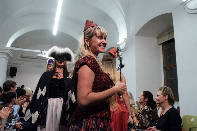 20181104171406-39de5558-me