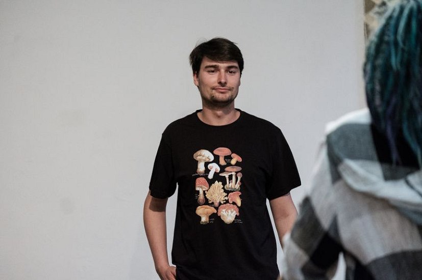 20181104174933-e21ea09a-me