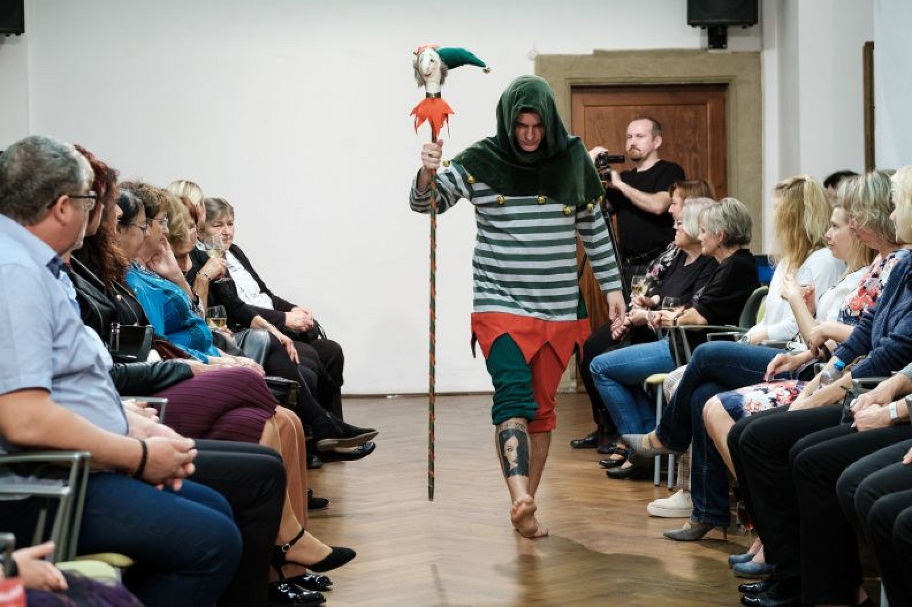 20191107214855-ee78758a-me