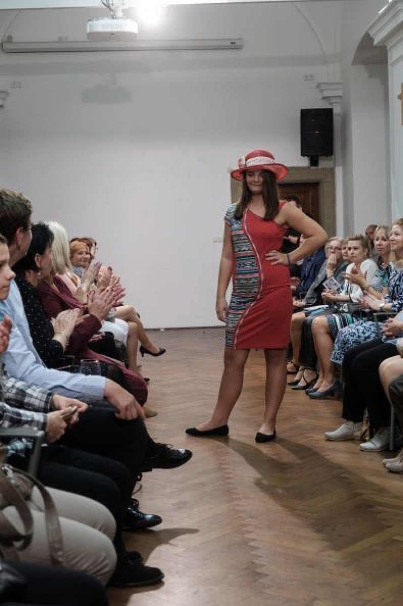 20181104162844-35b23ab4-me