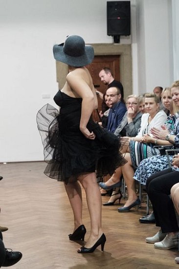 20181104163646-251ec148-me