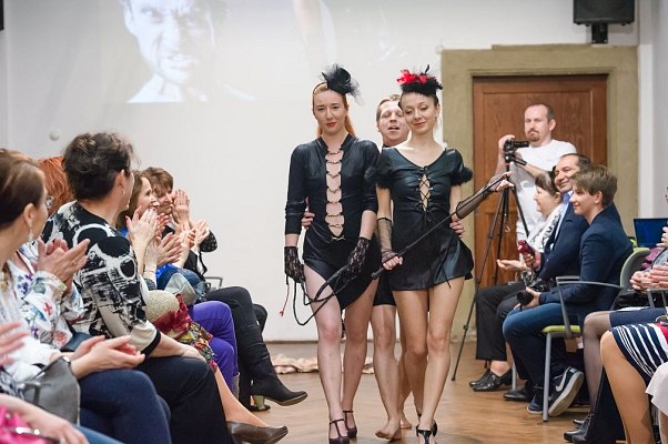 20170401173935-d967bae2-la