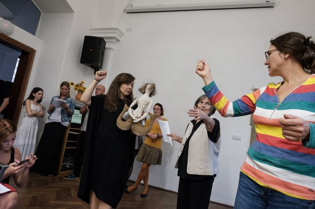 20181104145033-a8568fb9-me