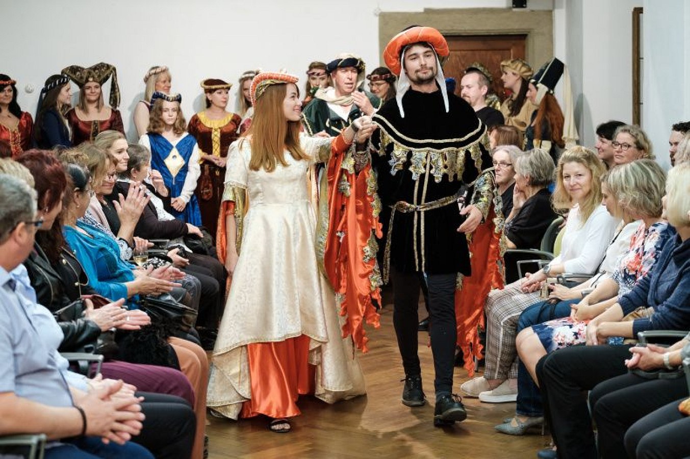 20191107215228-fc71f4f2-me