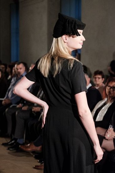 20181104193612-35cf8966-me