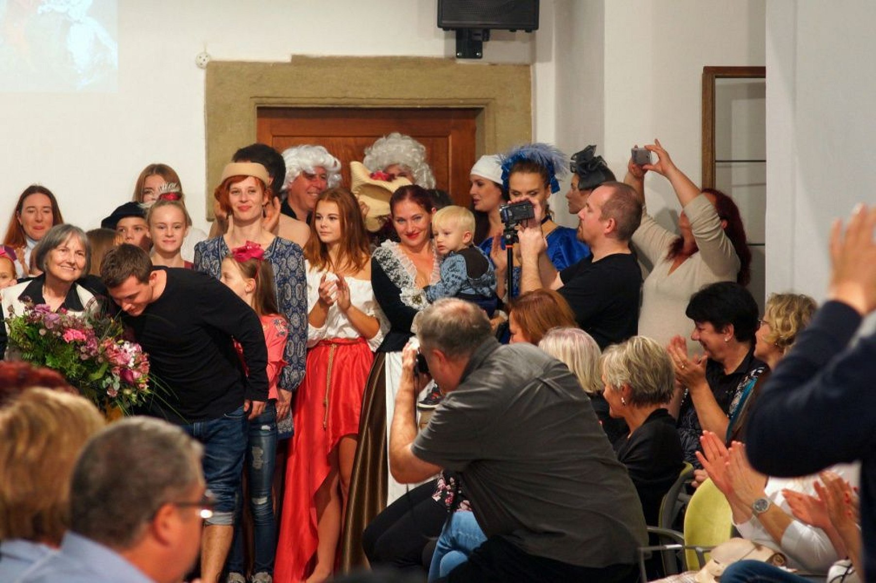 20191107230649-8c084fd6-la