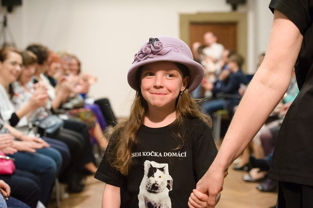 20170401172330-89baa98d-la