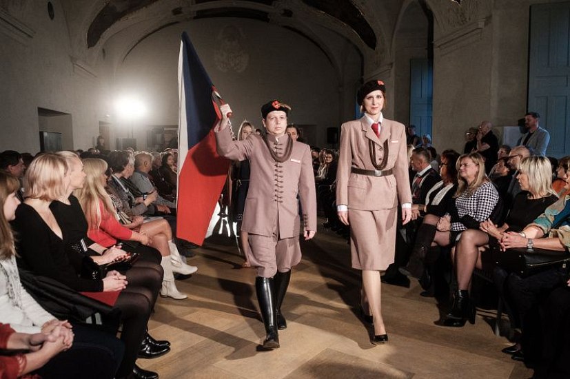 20181104192854-de6c9262-me