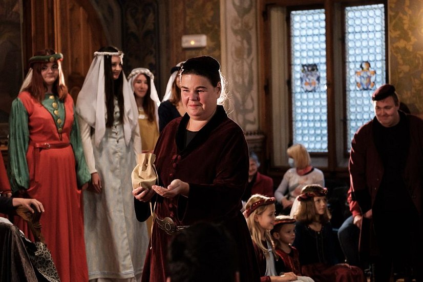 20201007005430-5b8635f8-la