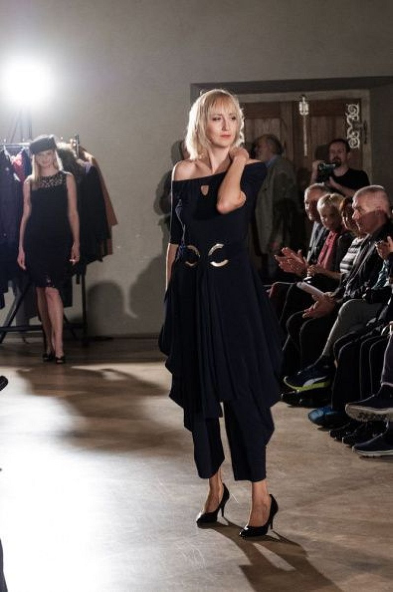 20181114192045-5614583f-me