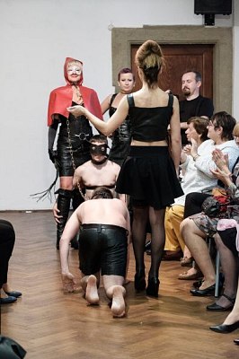 20181104183220-e9bc1381-me