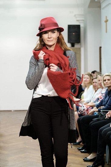 20191107215806-8557ad88-la