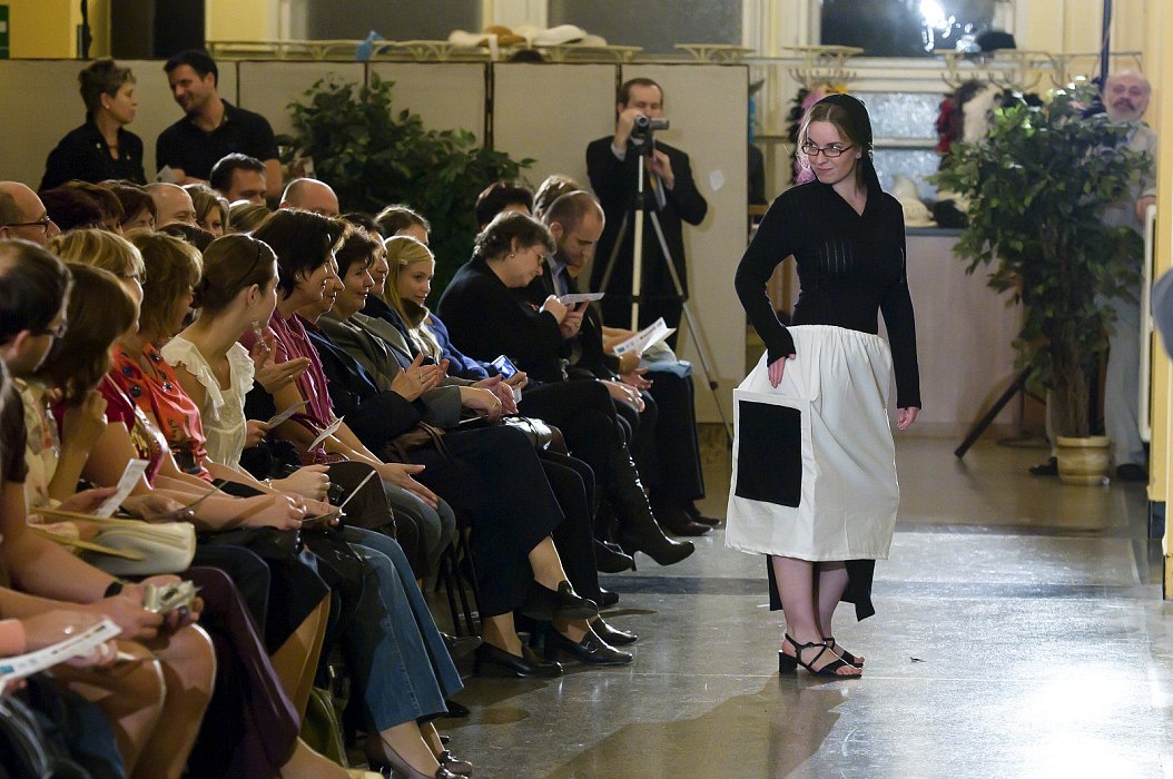 20101009-563-meluzina-m