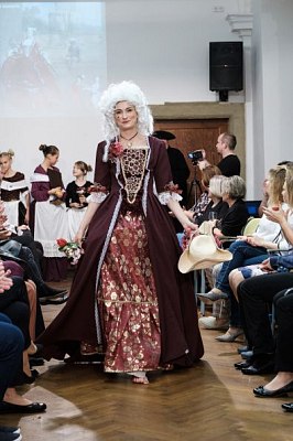 20191107224017-5a40f29b-me